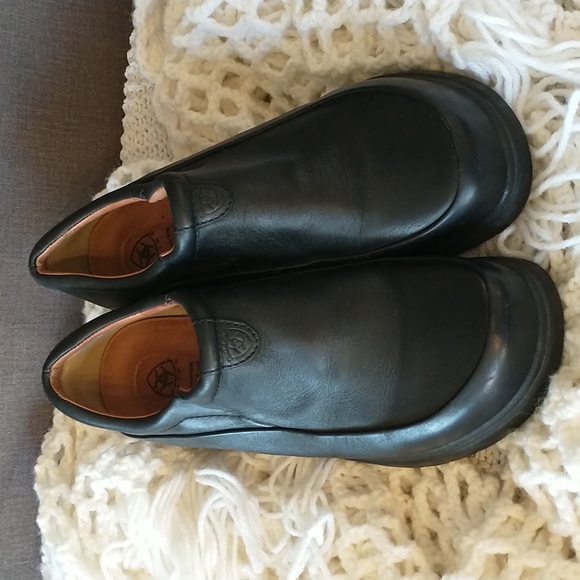 Ariat Shoes - Woman's Ariat ATS Equipped Black Slip on Leather Business Loafer Shoe Size 10